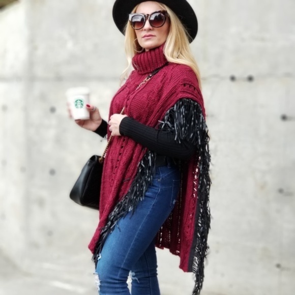 LENORA Sweater Poncho with Fringe -burgundy - Picture 4 of 4